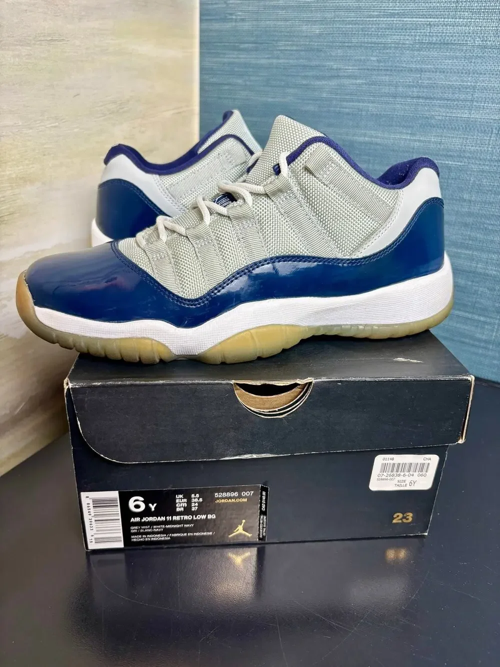 SZ 6y - Jordan Retro Low Georgetown - Used: Good Condition